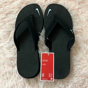 Nike Flip Flop. Brand new!!